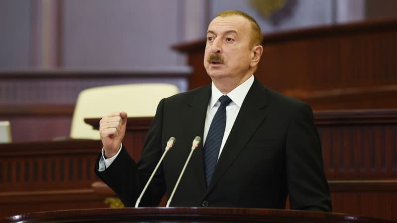 İslahatlaırn yeni mərhələsi - siyasi partiyalarla dialoq