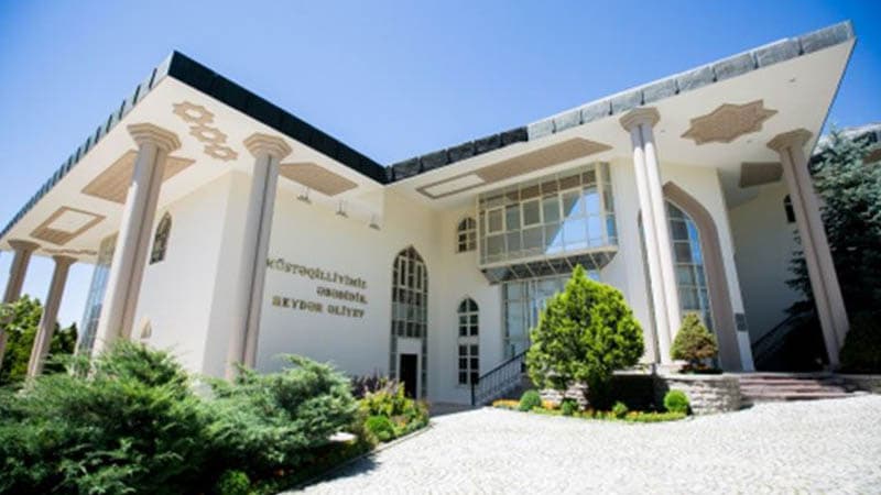 Azərbaycanın Türkiyədəki səfiriliyi koronovirusla əlaqədar “Qaynar xətt” xidməti yaradı