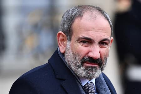 Paşinyan ikinci dəfə koronavirus testindən keçməyə məcbur oldu