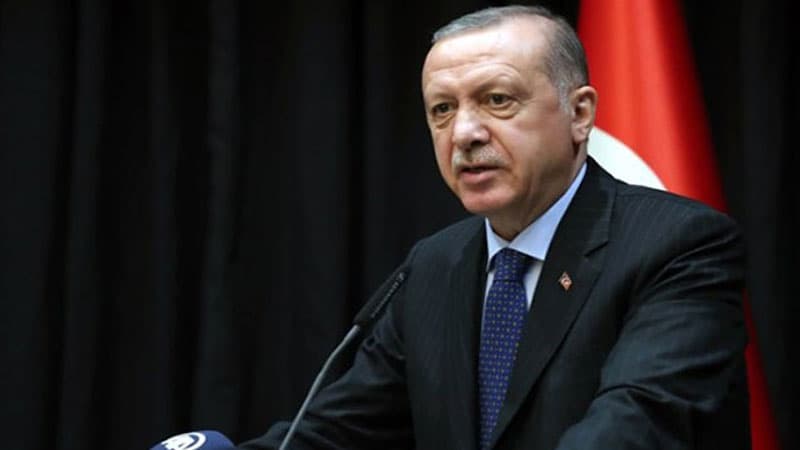 Pensiyalar artırıldı, vergilər azaldıldı - Türkiyədə koronavirus tədbirləri