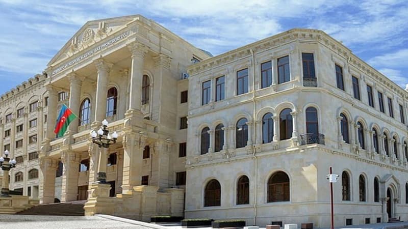 Ülviyyə Alovluya xəbərdarlıq edildi