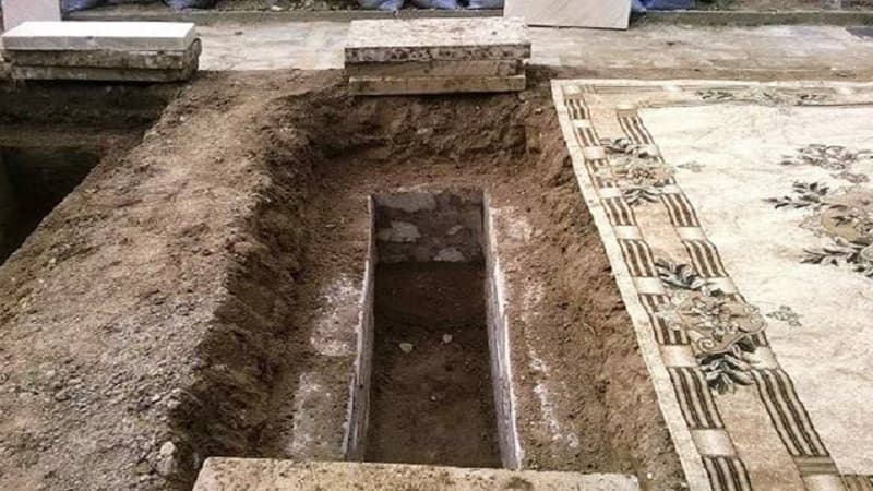 Türkiyədə koronavirusa yoluxan xəstəni belə dəfn etdilər (FOTO/VİDEO)