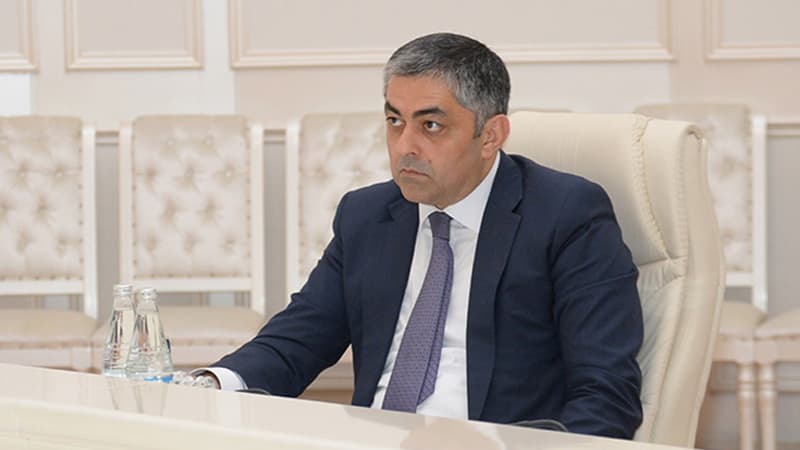 “Şəhərdaxili nəqliyyatdan istifadə edənlərin sayı azalıb” - Ramin Quluzadə