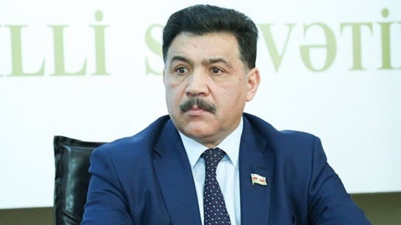 Millət vəkili: “Yanacaq və digər enerji daşıyıcılarının qiymətləri ilə bağlı çıxışlar populist xarakterlidir”