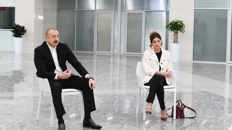 İlham Əliyev: "Biz mütləq həm xəstələrə sahib çıxacağıq, həm də iş adamlarına"