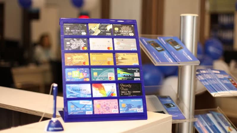 Bank Respublika vaxtı bitmiş kartların istifadə müddətini avtomatik uzadacaq!