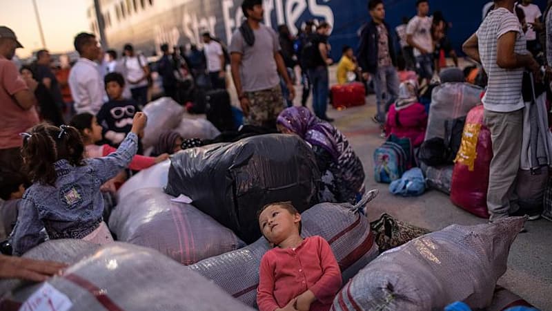 Berlin Yunanıstandan miqrant qəbuluna hazırlaşır
