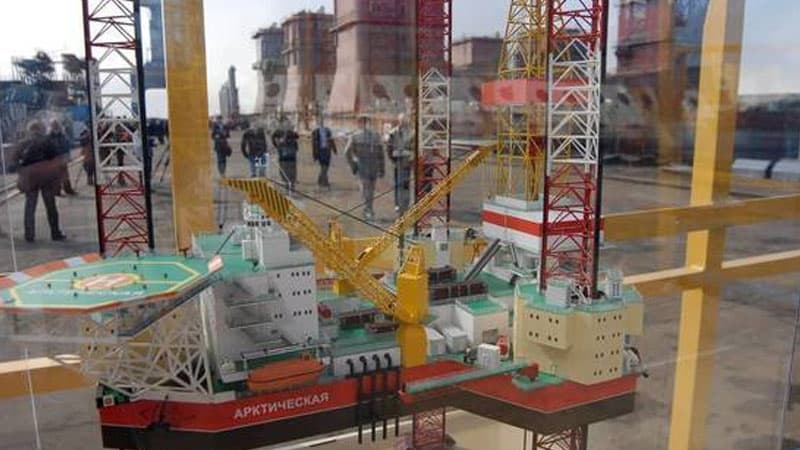 Rəsmi Bakı neft qiymətləriylə bağlı OPEC+ iclasının tarixini açıqladı