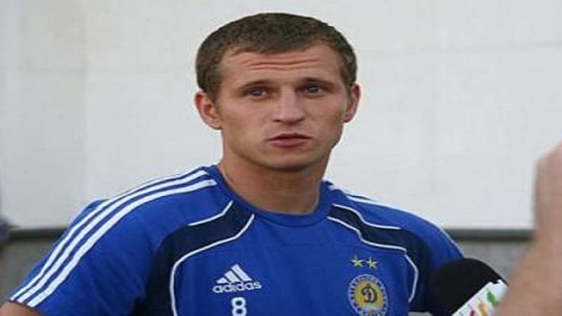 Azərbaycanlı futbolçu: "Temperaturum 37,5-dir, öskürəyim var"
