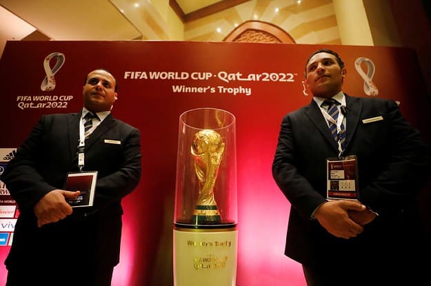 FIFA-da korrupsiya qalmaqalı: Rusiya və Qətərdən rüşvət alınıb?