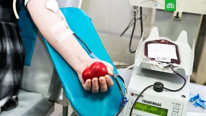 Bu adamların qanını köçürmək yoluyla koronavirusun müalicəsinə başlandı