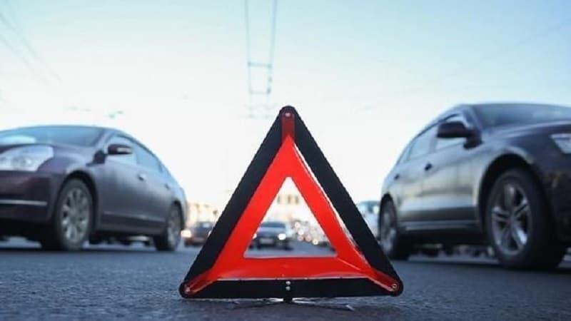 Polis rəisinin müavini xidməti maşınla qəza törətdi