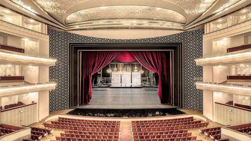 İcra Hakimiyyəti 17 milyon manata teatr binası tikdirəcək