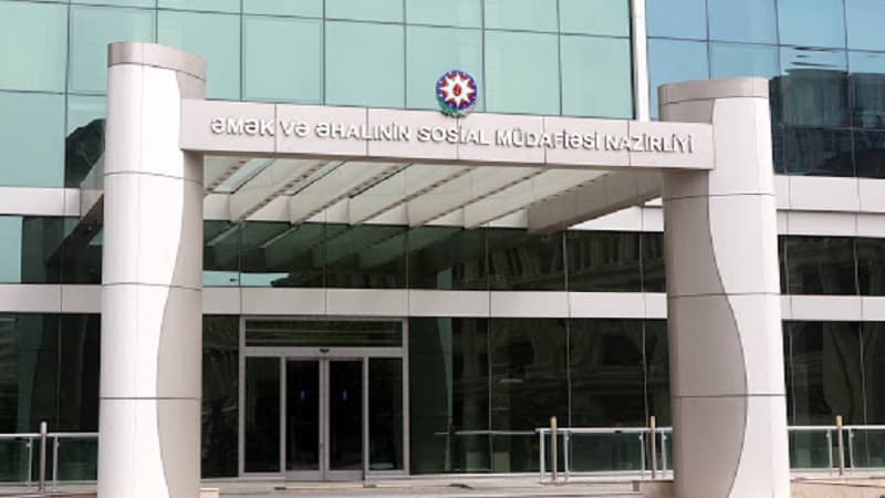 Prezidentin sərəncamı 2000 işçini əhatə edəcək