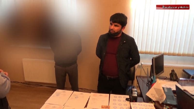 Saxta arayışlar satan şirkət rəhbəri ələ keçdi (FOTO)