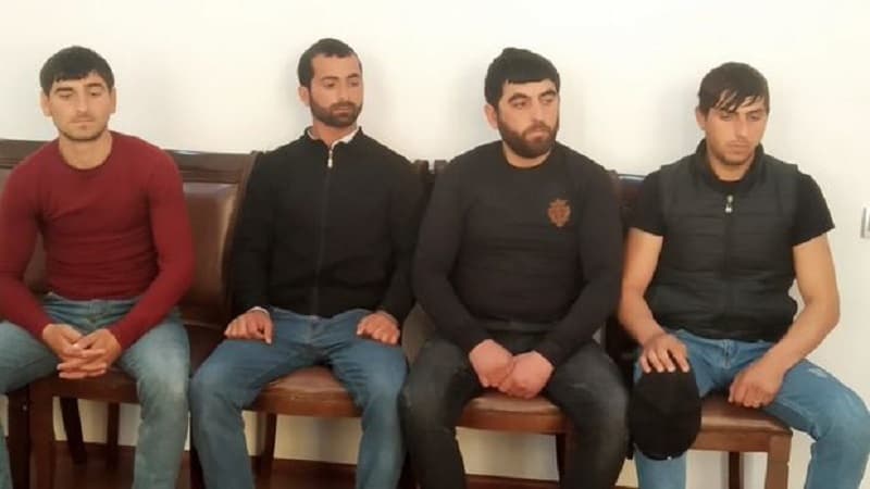 Balakəndə mağazalara qənim kəsilən oğrular narkotik yetişdirən dostlarını da “işə saldılar” (FOTO)