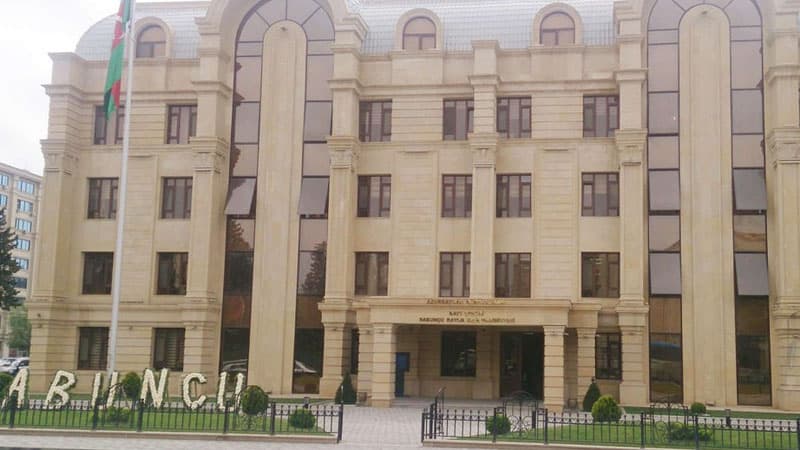 Sabunçu İH: "Həmin vətəndaşa yardım edilib və iş təklif olunub"