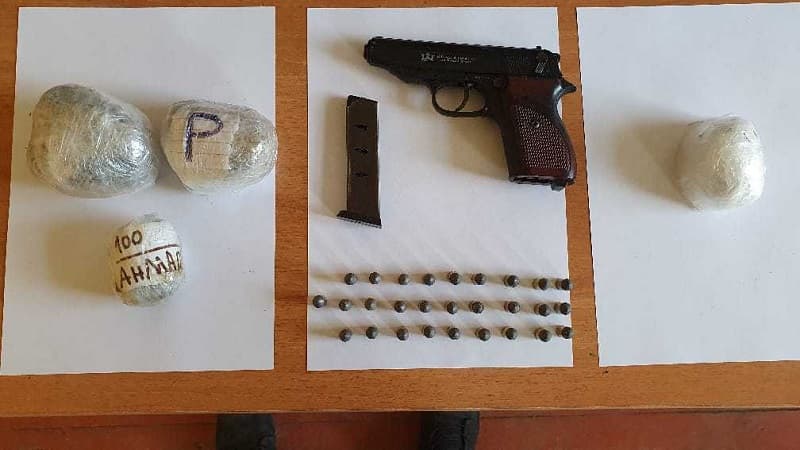 Sərhəddə 17 kilo narkotik ələ keçdi (FOTO)