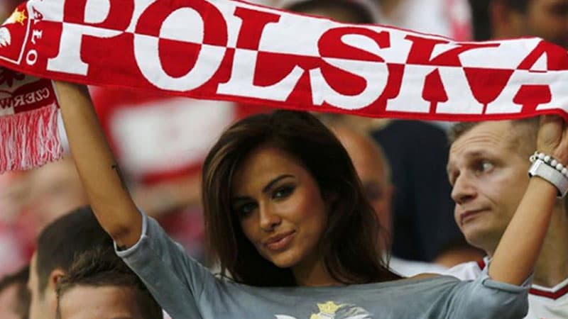 Daha bir ölkədə futbol çempionatı bərpa olunur