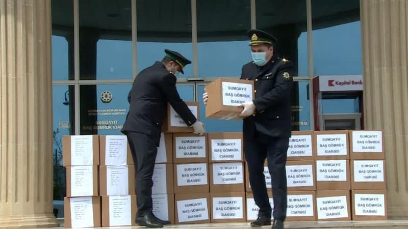 Sumqayıt Baş Gömrük İdarəsi 100 ailəyə yardım payladı (FOTO/VİDEO)