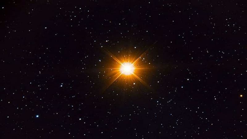 Betelgeys ulduzu tezliklə yoxa çıxacaq... - Elm