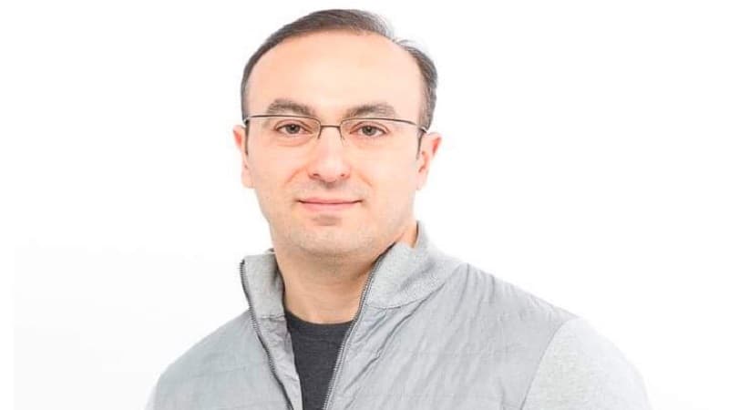 Elnur Aslanov postpandemiya dövründən məqalə yazdı
