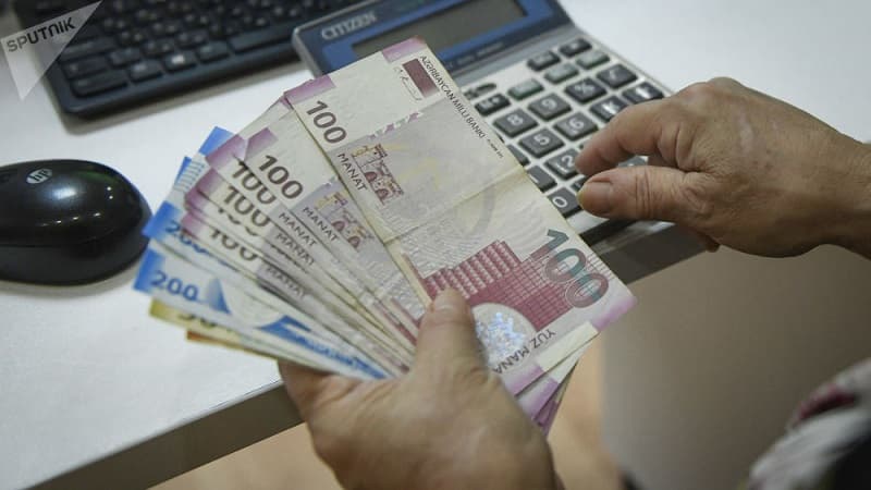 190 manatla bağlı müraciətlərin qəbulu dayandırıldı