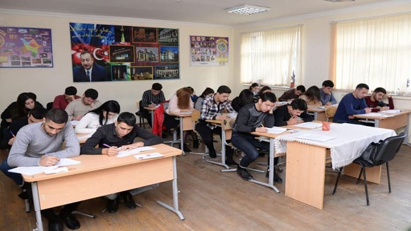 Təhsil nazirindən buraxılış və qəbul imtahanları barədə açıqlama