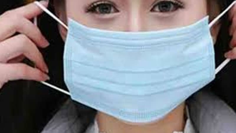 Azərbaycandan tibbi maskanın çıxarılmasına qoyulan məhdudiyyət uzadıldı