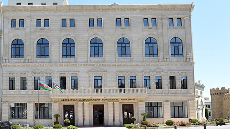 Konstitusiya Məhkəməsi məhkumluğun ödənilməsi qaydası barədə qərar verdi