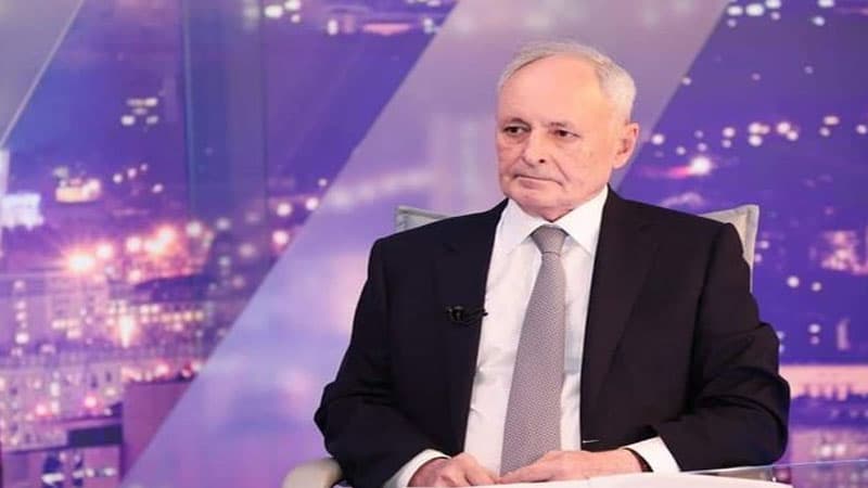 Oqtay Şirəliyevdən karantin müddəti ilə bağlı açıqlama