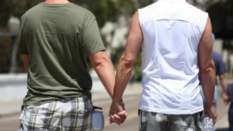 Homoseksuallığı xəstəlik adlandıran həkim işdən çıxarıldı