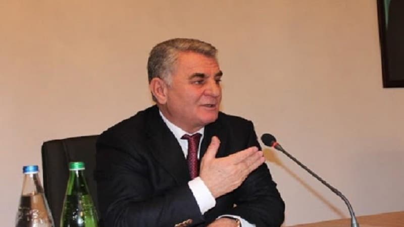 DTX-nın həbs etdiyi Mahir Quliyev bu azərbaycanlı məşhurla quda imiş (FOTO)