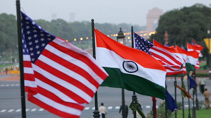 Politoloq: "Hindistan Rusiya və Çinin anti-Amerika layihəsinə qoşulmur"