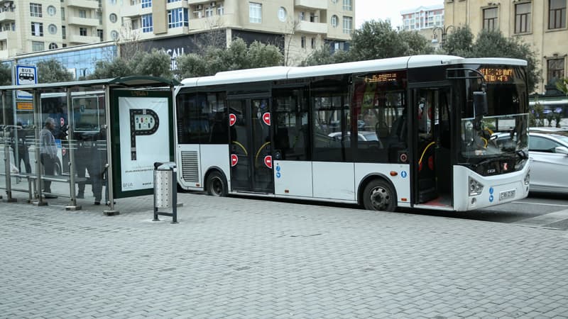 BNA: Postlarda sürücülərin davranışı avtobusları ləngidir