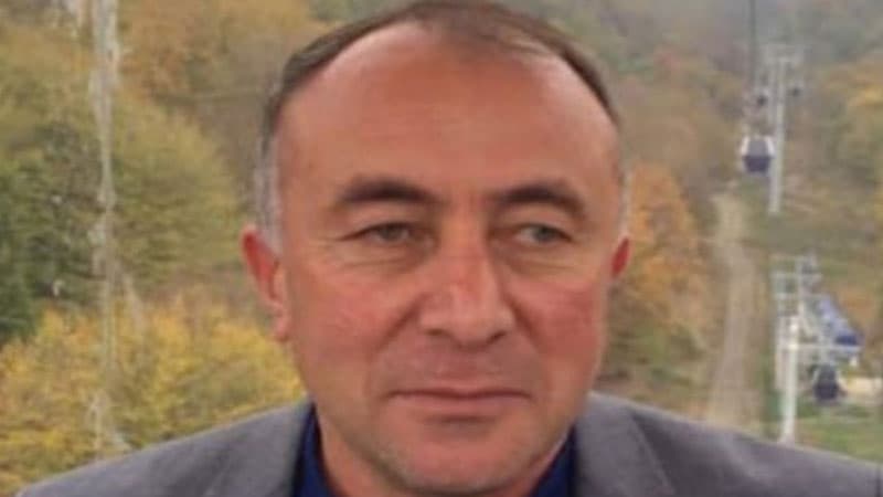 Gədəbəydə məmur iş başında öldü (FOTO)