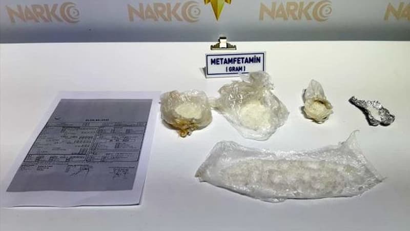 Türkiyədə iki azərbaycanlı narkotacir tutuldu