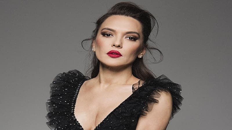 Demet Akalın: “Bakıdakı astroloqlara zəng vurdum, dedilər ki...”