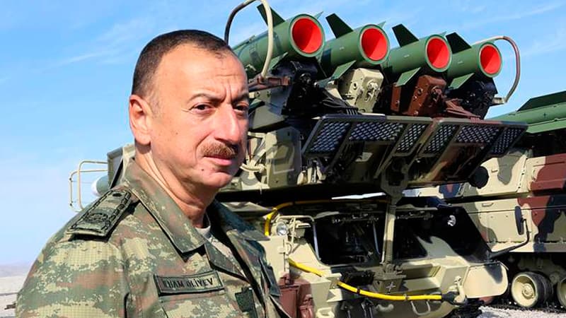 “Ordumuz haqqında hər kəs məsuliyyətlə danışmalıdır" - Hərbi ekspert