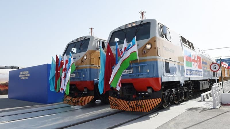 BTQ ilə rekord uzunluğunda qatar yola salınıb