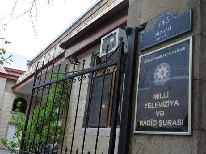 Azərbaycanda iki telekanalın yayımı bir saatlığına dayandırılacaq