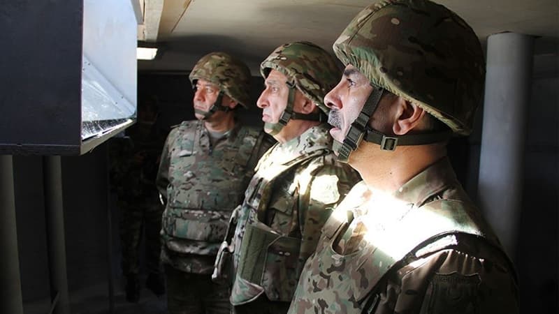 Partiya sədrləri generalların cəbhə bölgəsinə səfərini şərh edib