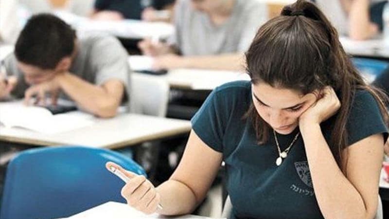 Kolleclərə qəbul qaydası açıqlandı
