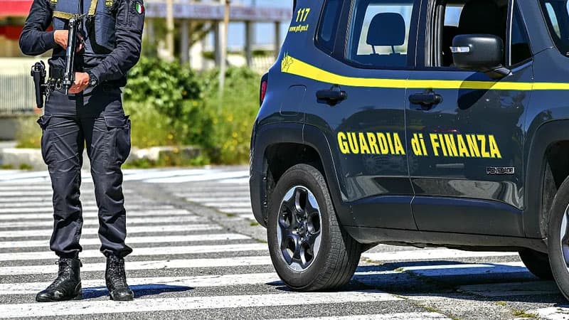 İtaliyada pandemiyadan sui-istifadə edən mafiozlar saxlanıldı