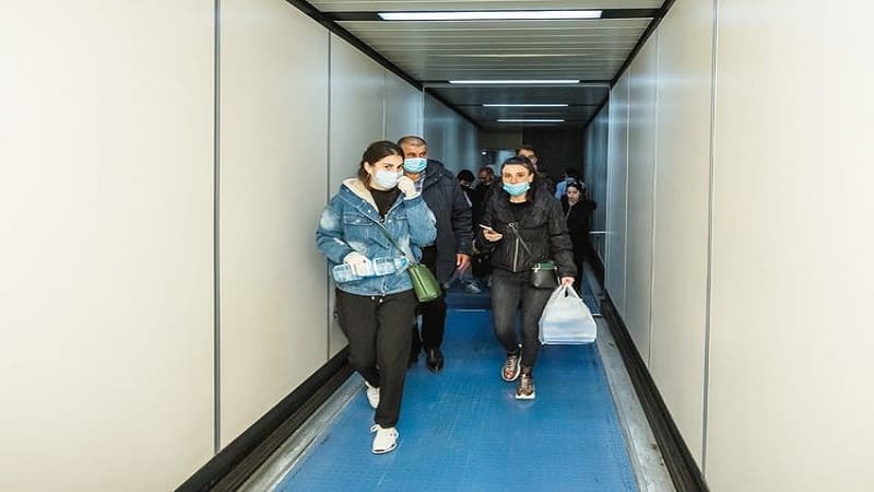 “Ailəliklə Ukraynaya bir günlük toya getdik, koronavirusa görə 3 ay geri qayıda bilmədik"