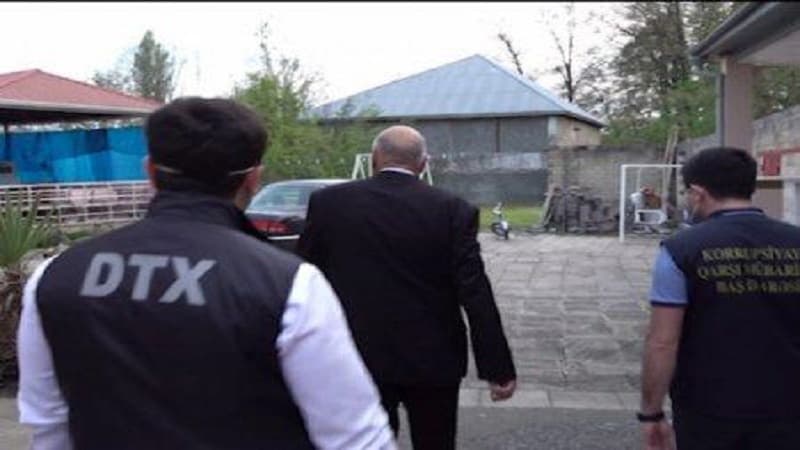 DTX-nın saxladığı Əhmədov vəzifəsindən azad edildi