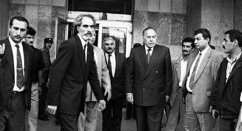 Millət vəkilindən sadə həqiqətlər: “Elçibəylə Kələkiyə getdim...”