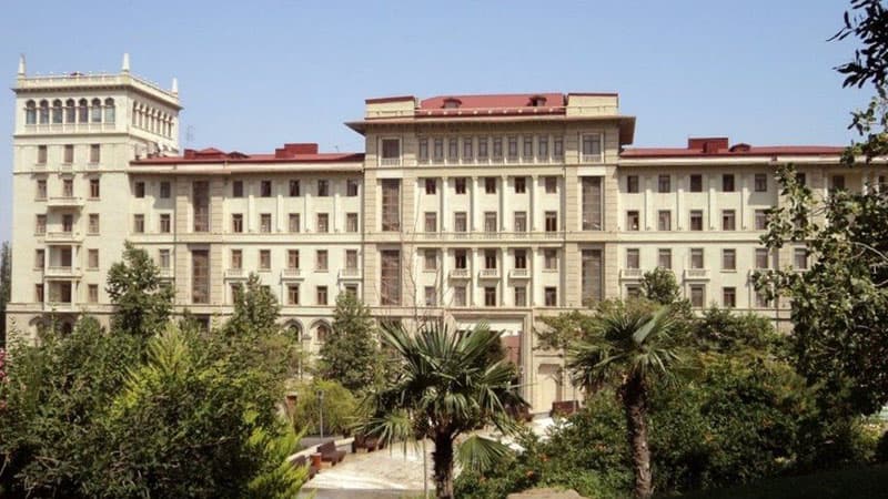Torpaq sahələrindən istifadə ilə bağlı yeni qaydalar qüvvəyə mindi