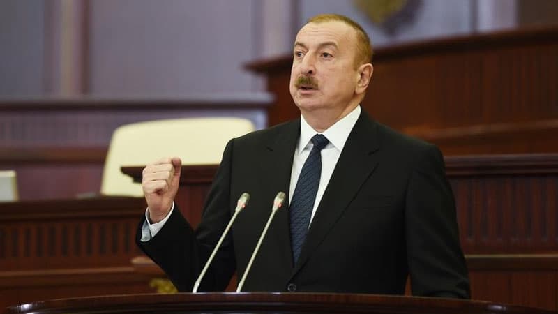 Rüşvətxorların yüksək çinli havadarları - Prezident kimlərə mesaj verdi?