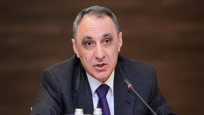 Yeni Baş prokuror bütün köməkçilərini işdən çıxartdı: üçü məşhur simanın övladıdır